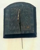 Alnwick's High Street sundial
